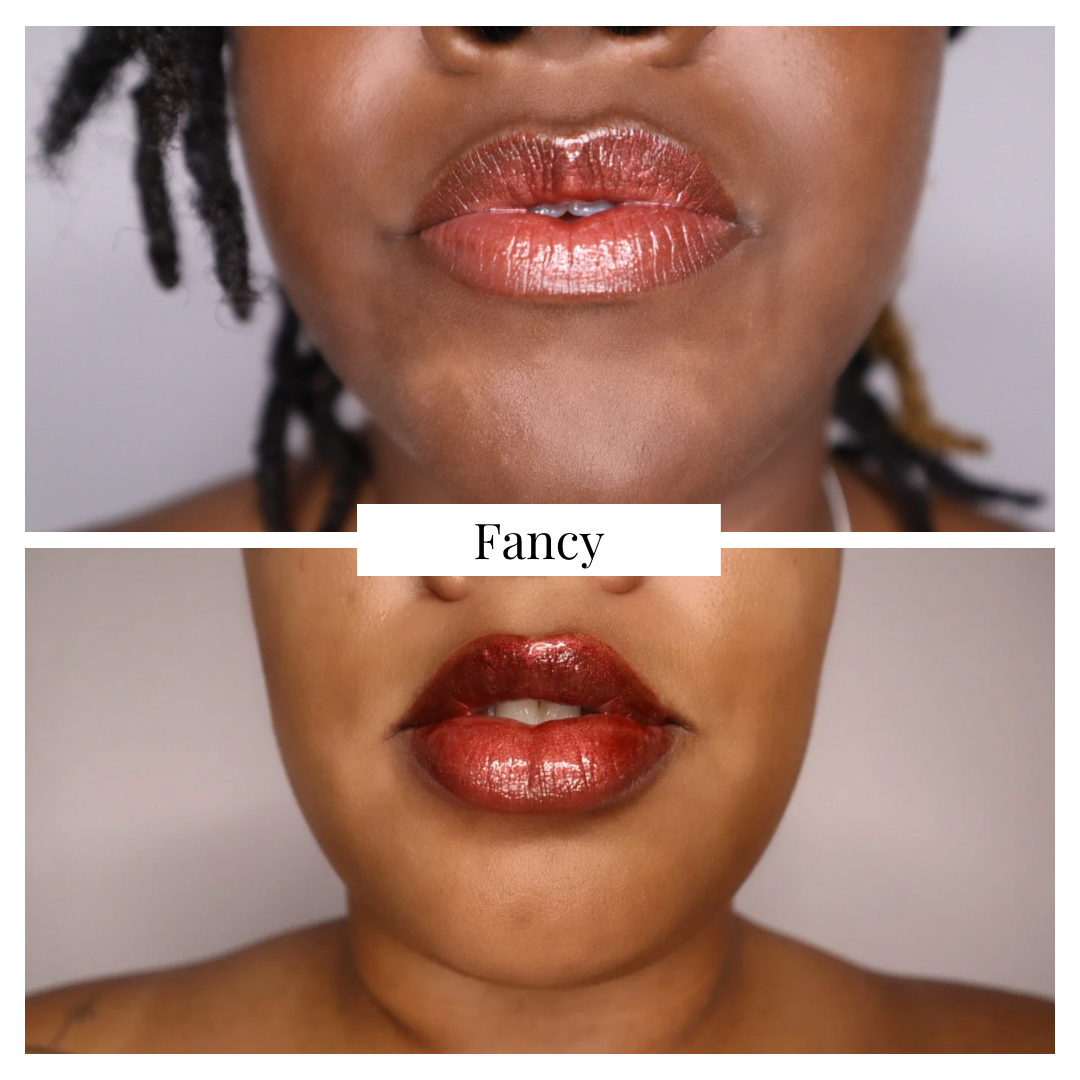 FANCY LIP GLOSSY